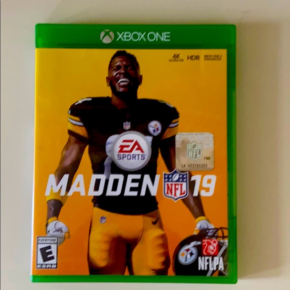 XBOX ONE MADDEN NFL 19 Video Game